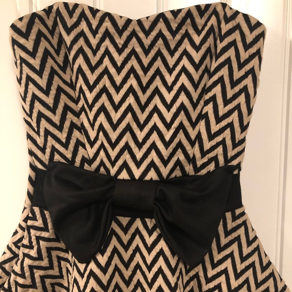 Strapless top - Picture 2 of 5